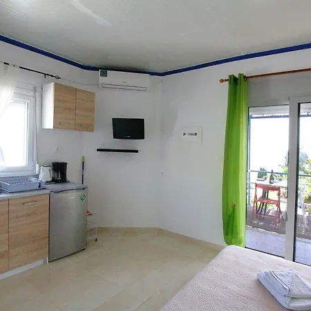 Paradis Archangelos (Rhodes)