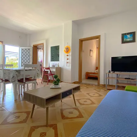 Paradis Archangelos (Rhodes)