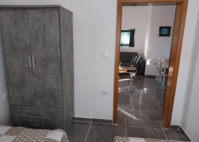 Paradis * Archangelos (Rhodes)