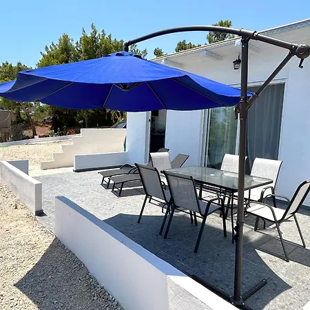 Paradis * Archangelos (Rhodes)