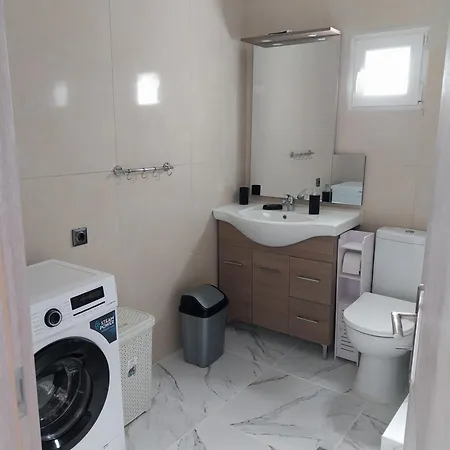 Paradis أرخانجلوس