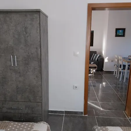 Paradis Archangelos (Rhodes)