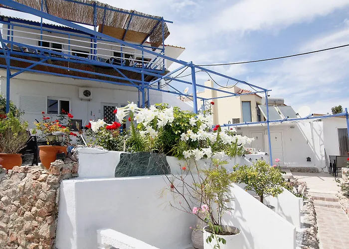 Paradis Archangelos (Rhodes)