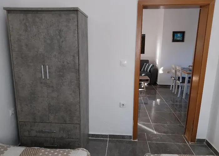 Paradis Archangelos (Rhodes)